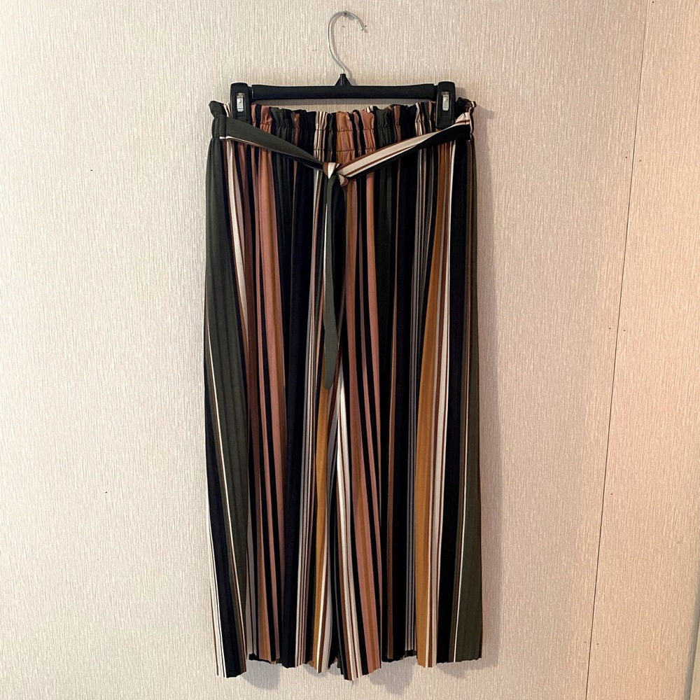 Jon & Anna jumpsuit crop pants